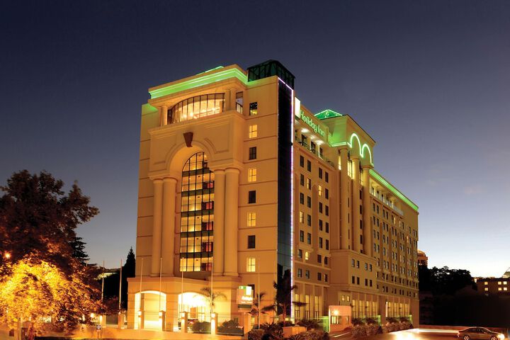 Holiday Inn Sandton, Rivonia Road, An IHG Hotel - thumb 2