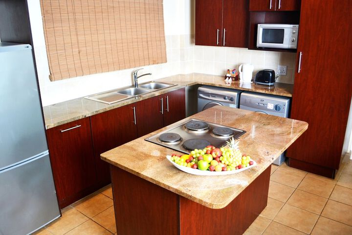 Premier Splendid Inn Port Edward - thumb 3