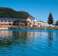 Lake Pleasant Living - Accommodation Africa