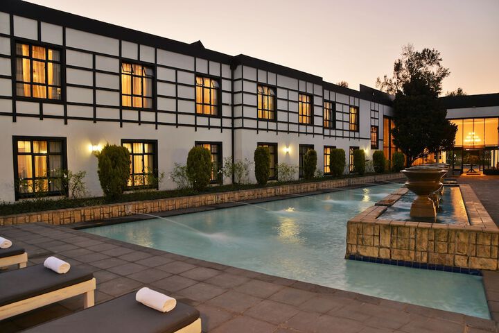 ANEW Hotel Hilton - thumb 5