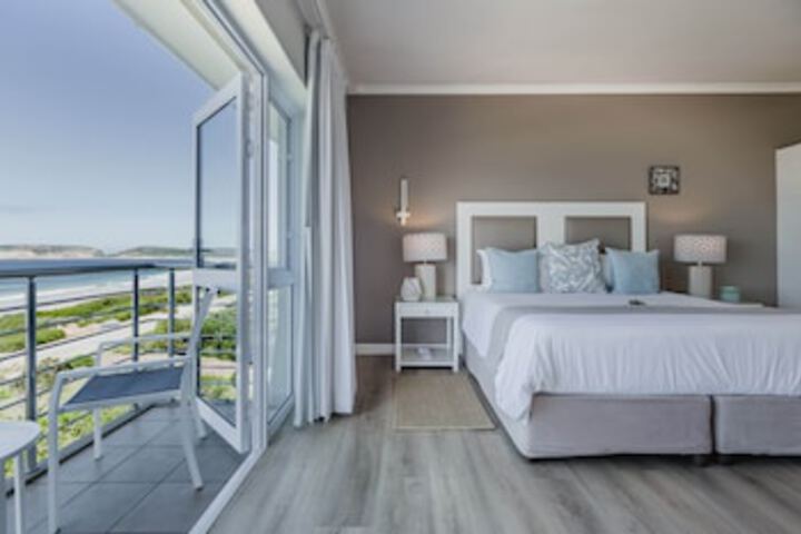 Robberg Beach Lodge - Lion Roars Hotels & Lodges - thumb 0