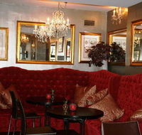 Tudor Hotel - Accommodation Africa