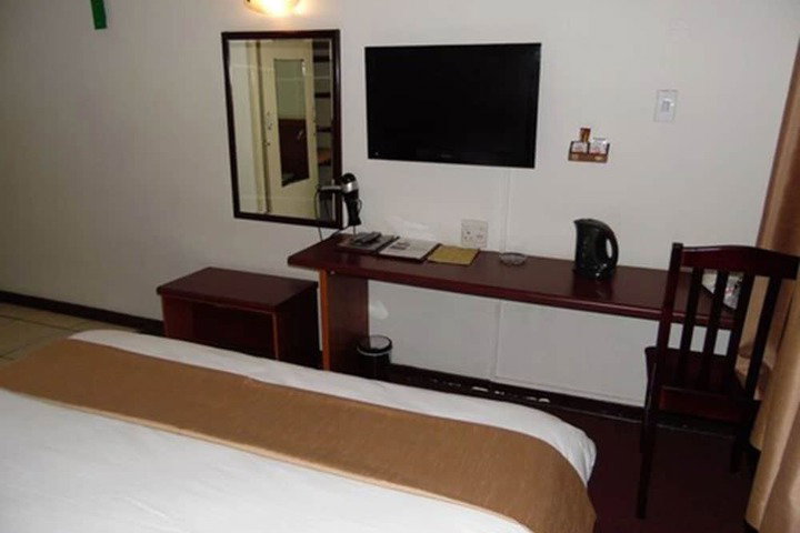 Arcadia Hotel - thumb 6