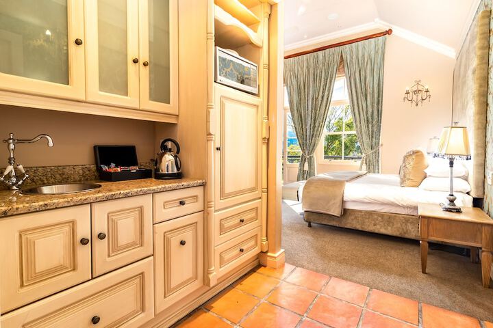 L'Ermitage Franschhoek Chateau - thumb 5