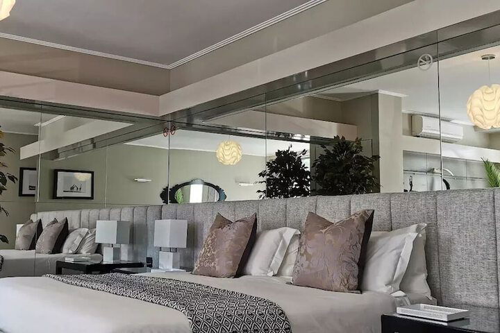 The Hyde All-Suite Hotel - thumb 3