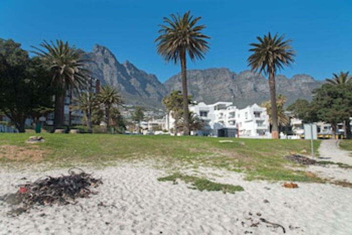 Place On The Bay Self-Catering - thumb 0