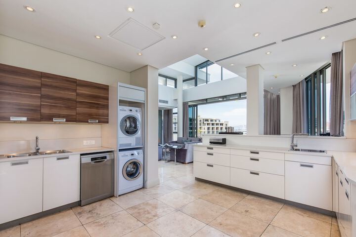 Lawhill Luxury Apartments - thumb 5