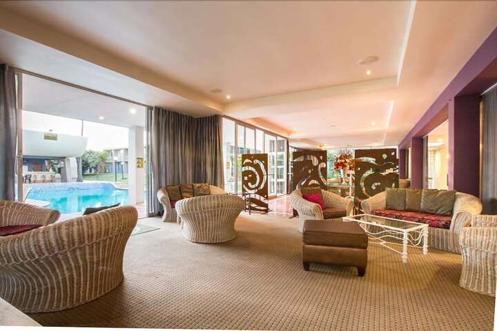 Summerstrand Hotel - thumb 3