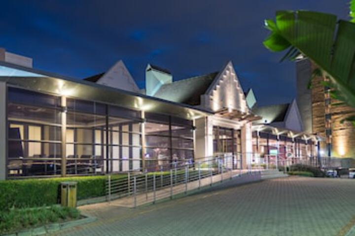 City Lodge Hotel Port Elizabeth - thumb 0