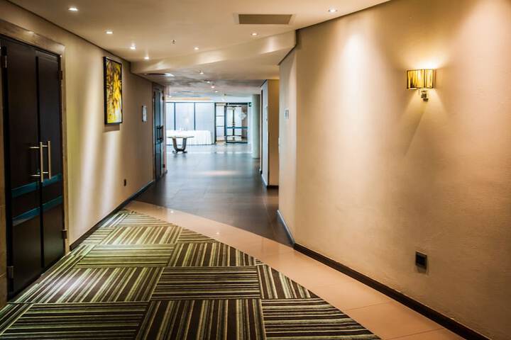 Coastlands Umhlanga Hotel And Convention Centre - thumb 3
