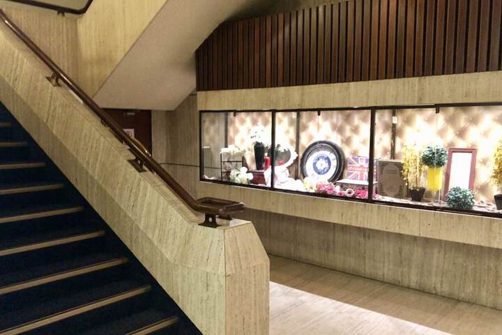 The Royal Hotel - thumb 5