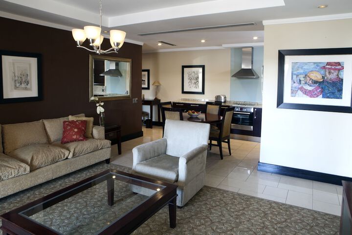 Raphael Penthouse Suites - thumb 7