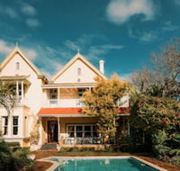 Hacklewood Hill Country House - Tourism Africa