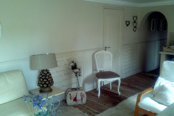 5th Avenue Guest House - thumb 6