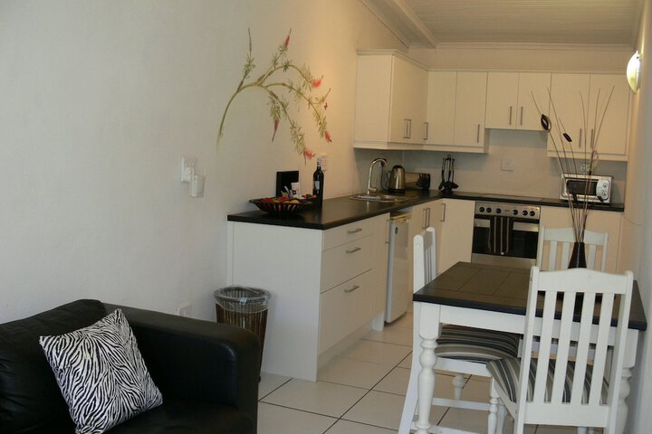 Orange-Ville Guesthouse - thumb 3