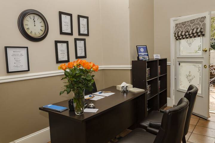 Brighton Lodge - thumb 7