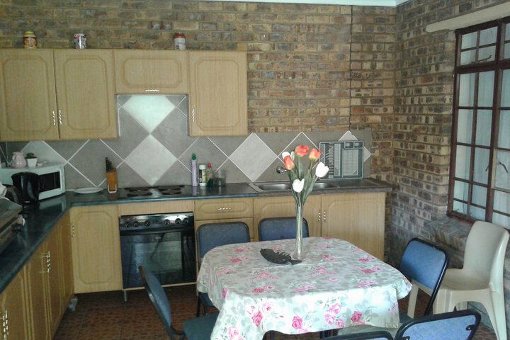 Kalahari Guest House - thumb 2