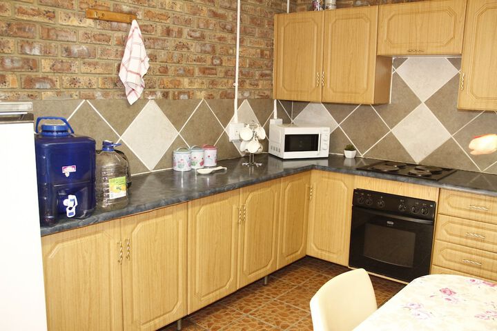 Kalahari Guest House - thumb 1