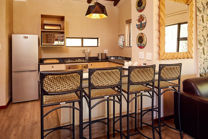 First Group Qwantani - thumb 7