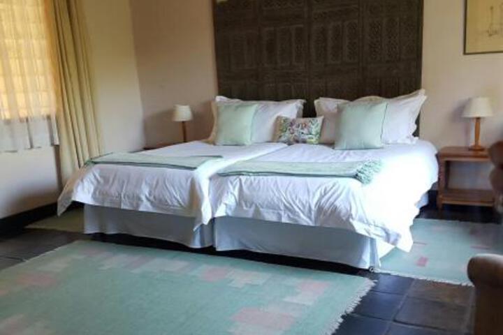 Laughing Waters Guest House - thumb 2