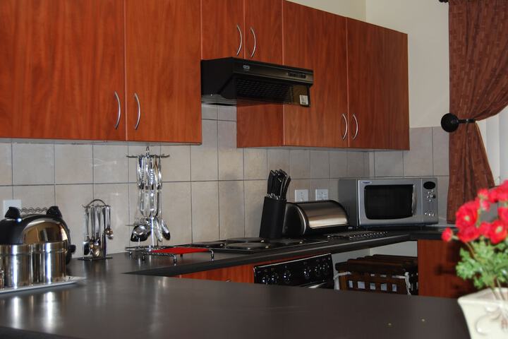 Sunward Park Guesthouse - thumb 3
