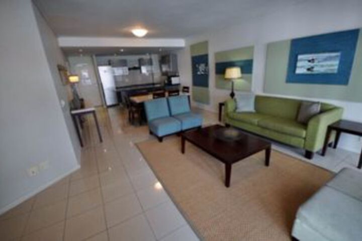 3 Bedroom Apartment In Central Cape Town - thumb 7