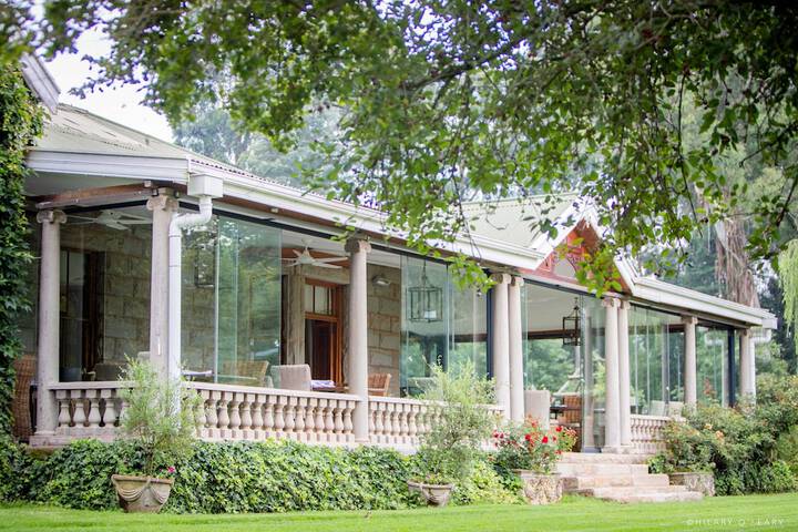 Hartford House - thumb 2