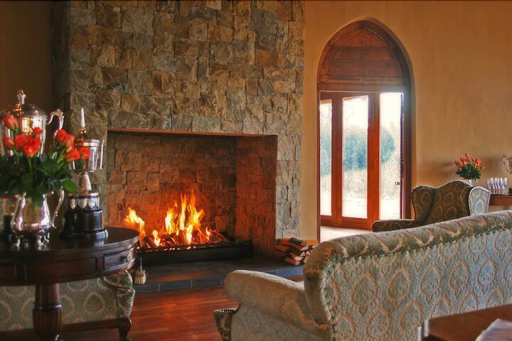 Hartford House - thumb 1