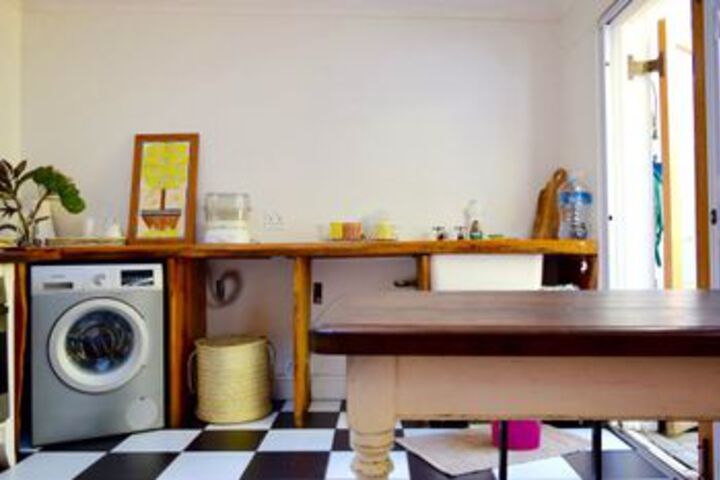 2 Bedroom House In Observatory Cape Town - thumb 3