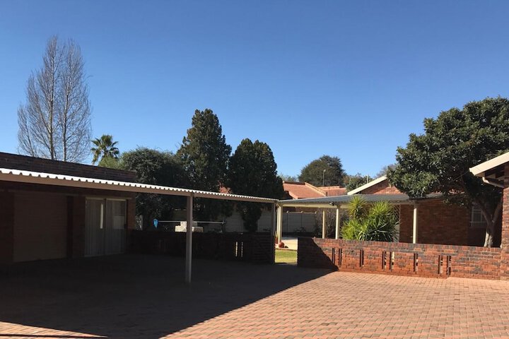 EMMY Guesthouse - thumb 2