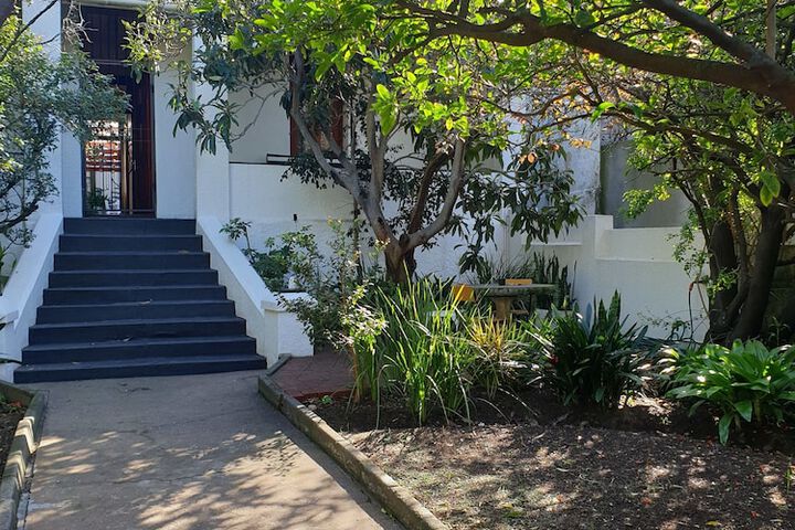 Zebra Crossing Backpackers - thumb 6