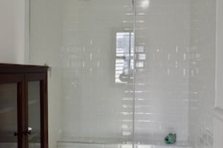 2 Bedrooms Apartment With Beautiful Views Next To Park - thumb 5