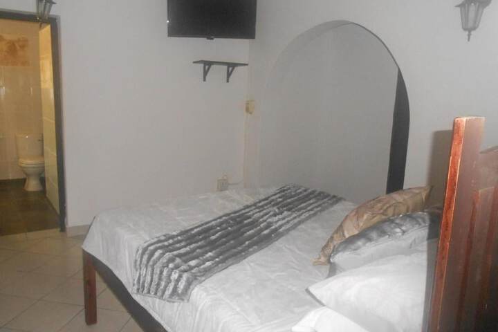 Natal Mahogany - thumb 4