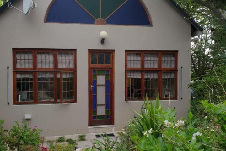 Rozenhof Guest Cottages - thumb 3