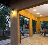 Cottage Lenis - Accommodation Africa