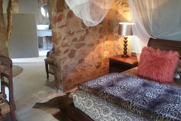 Thulani Game Lodge And Eco Estate - thumb 2