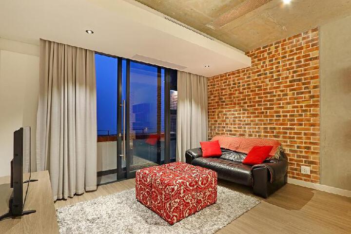 Century City Luxury Apartments - thumb 6