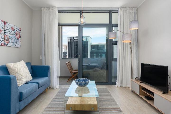 Century City Luxury Apartments - thumb 4