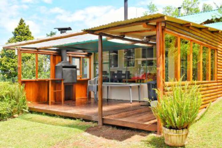 Stanford Lake Lodge - thumb 7
