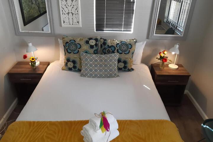 16 Rhodes North Self Catering - thumb 6