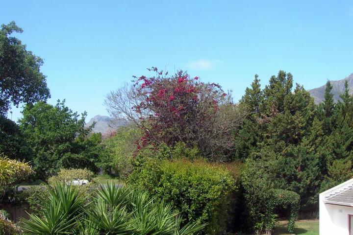 16 Rhodes North Self Catering - thumb 3