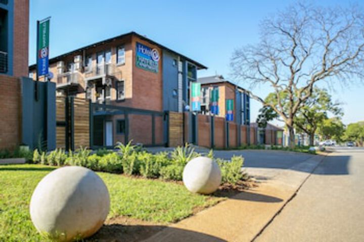 Hotel@Hatfield Apartments - thumb 0