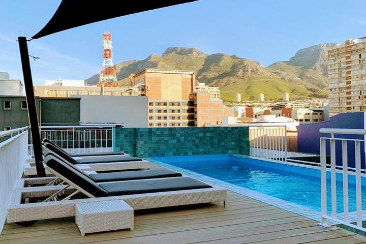 Urban Oasis At The Four Seasons - thumb 7