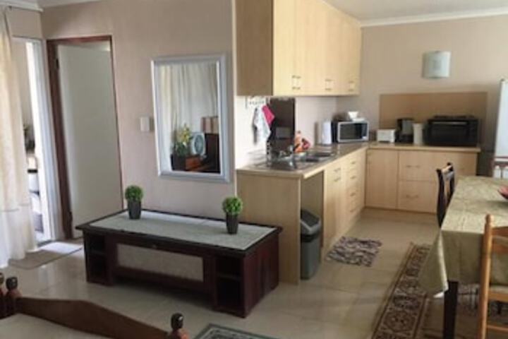 MARSHROSE ACCOMMODATION - thumb 1