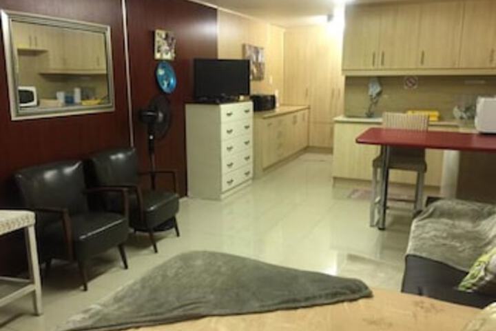 MARSHROSE ACCOMMODATION - thumb 4