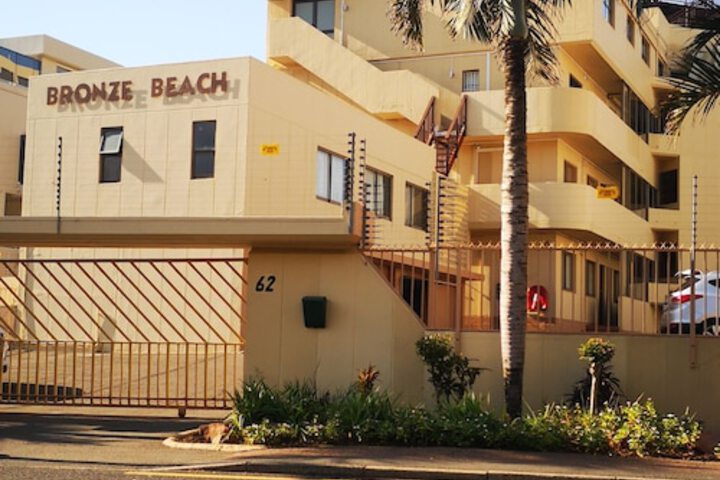 15 Bronze Beach - thumb 4