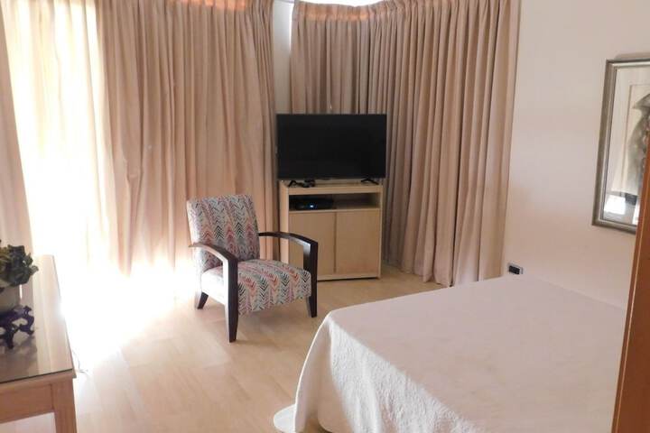 32 Top Road Fresnaye - thumb 2