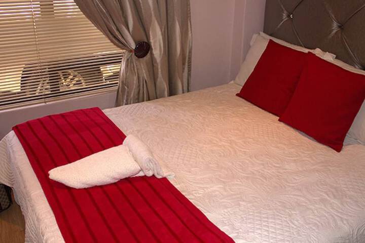 Up 2 Date Guest House - thumb 1