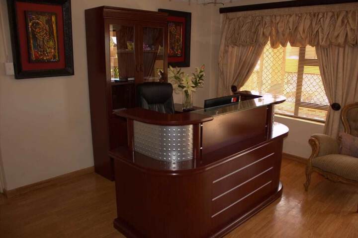 Up 2 Date Guest House - thumb 3