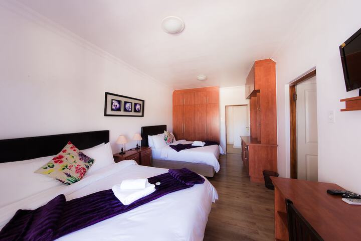 Nama White Guest House - thumb 5